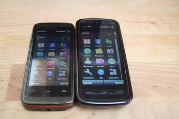 Nokia 5800 and 5530 in photo comparison fight off