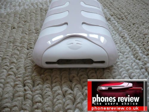 hands-on-review-switcheasy-capsule-rebel-case-for-iphone-3gs-3g-pic-3