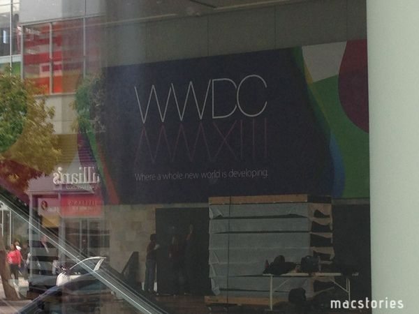 WWDC 2013 Apple banners depict new app icons pic 1