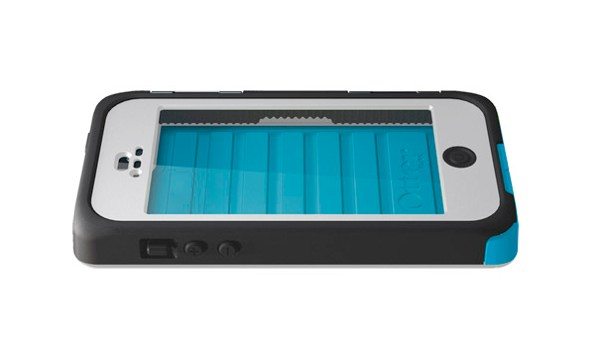 iphone-5-cases-lifeproof-vs-otterbox