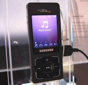 Samsung Ultra Music F300 mobile phone