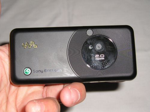 Sony Ericsson W660i back 2