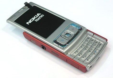 Nokia N95 Red pic 2