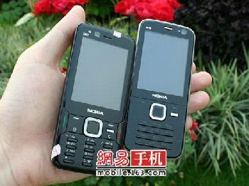 Nokia N78 vs the Nokia N82