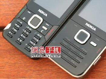 Nokia N78 vs the Nokia N82