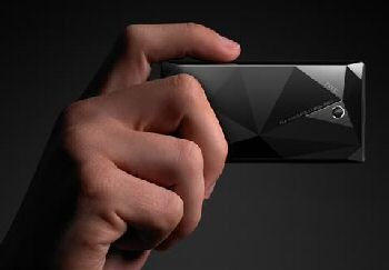 Apple 3G iPhone, HTC Touch Diamond
