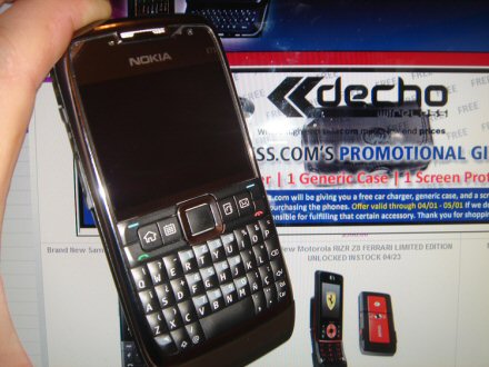 Nokia E71 main