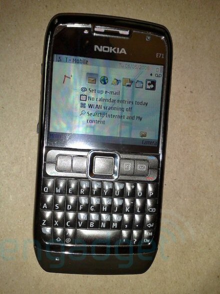 Nokia E71