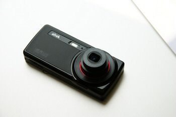 Altek T8680 12 Megapixel Cameraphone announced