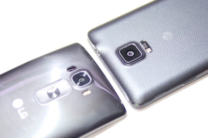 Galaxy Note 4 vs LG G Flex 2 b