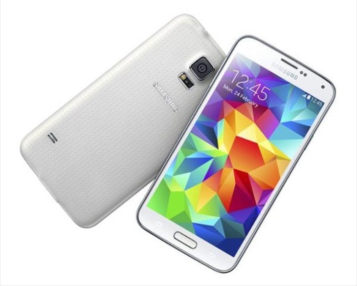 Galaxy Note 4 vs S5 vs Moto Maxx b