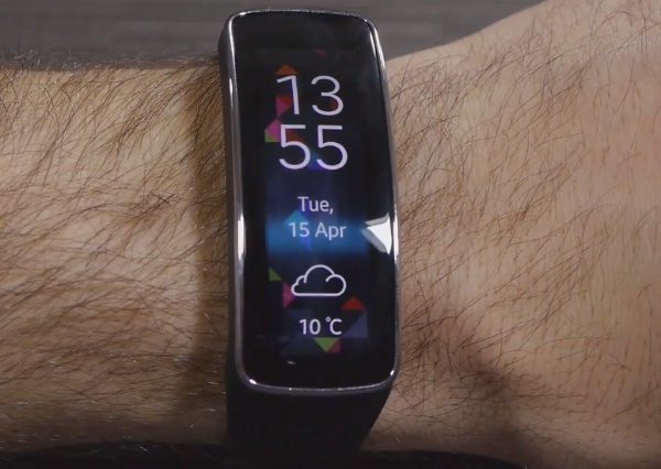 Samsung Gear 2 and Gear Fit review choice b