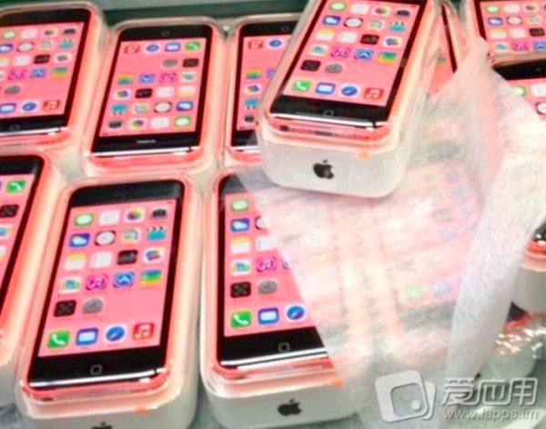 iphone-5c-plentiful-leaks